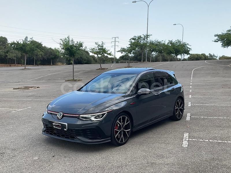 Gris / plata Usado 2023 VW Golf VIII GTI Clubsport Berlina | 41.990 € (Precio justo) - Imagen 1/4