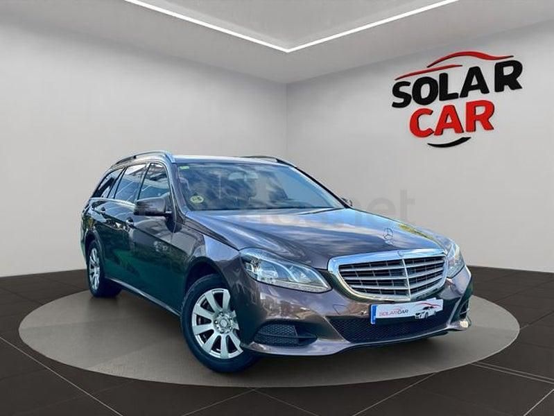 Usado Mercedes E200 136 CV (100 kW) 2013 Marrón Familiar