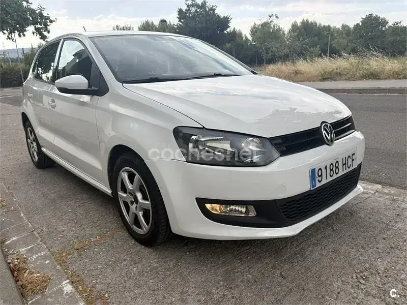 Usado VW Polo Advance 90 CV (66 kW) 2011 Blanco Utilitario