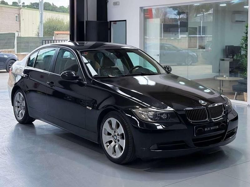 Usado BMW 330 231 CV (169 kW) 2005 Negro Berlina