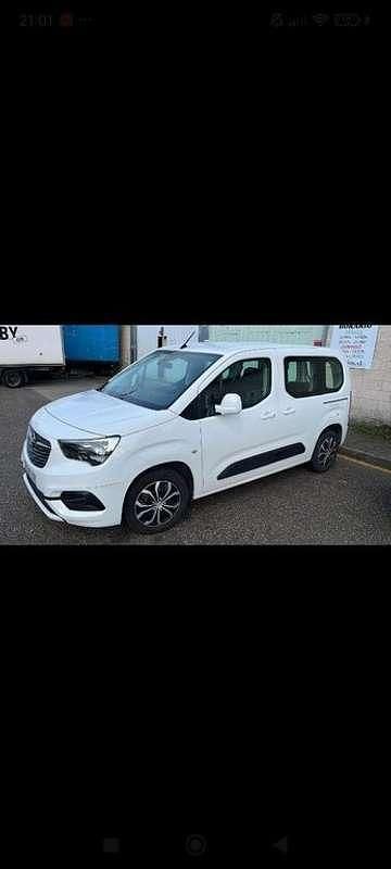 Usado Opel Combo 102 CV (75 kW) 2020 Blanco Monovolumen