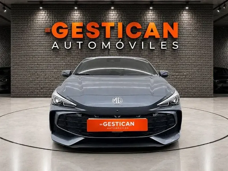 Usado MG MG3 Comfort 195 CV (143 kW) 2025 Gris / plata Utilitario