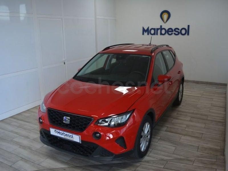 Usado Seat Arona Reference 95 CV (69 kW) 2021 Rojo SUV