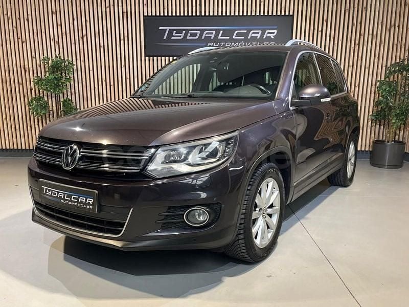 Usado VW Tiguan 110 CV (80 kW) 2013 Violeta / lila SUV