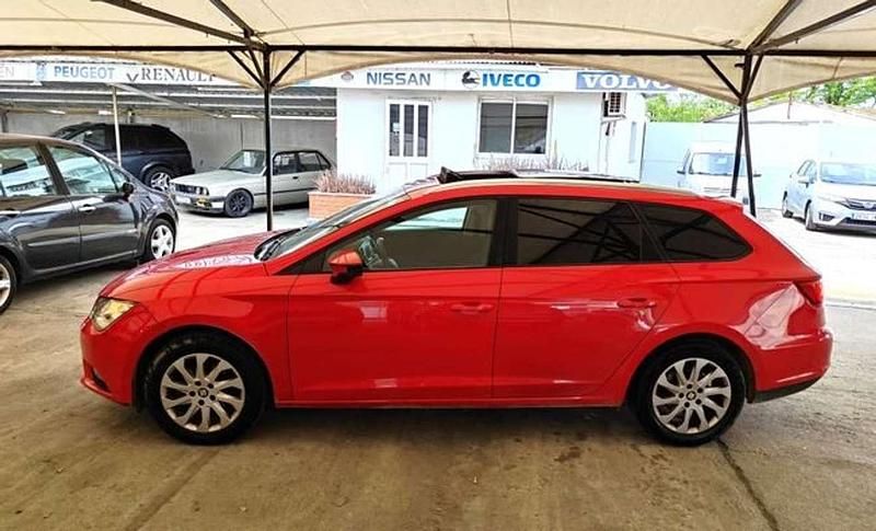 Brugt Seat Leon ST Reference 105 HK (77 kW) 2014 Rød Stationcar