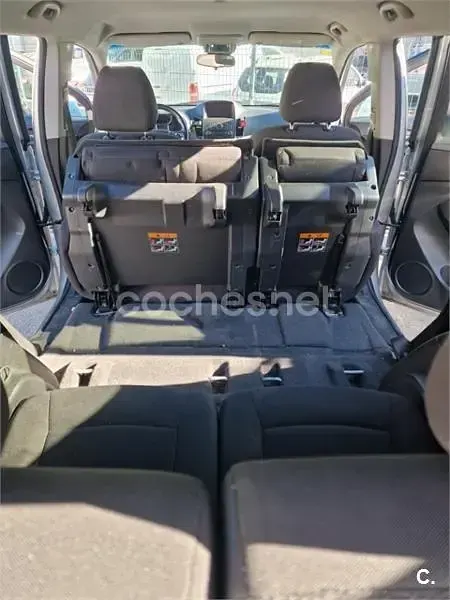 Usado Chevrolet Orlando LT 141 CV (103 kW) 2014 Gris / plata Monovolumen