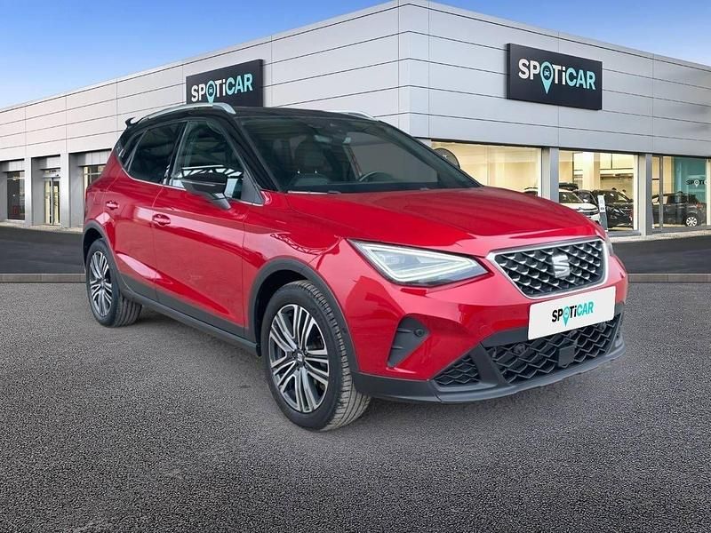 Usado Seat Arona Xperience 110 CV (80 kW) 2023 Rojo SUV