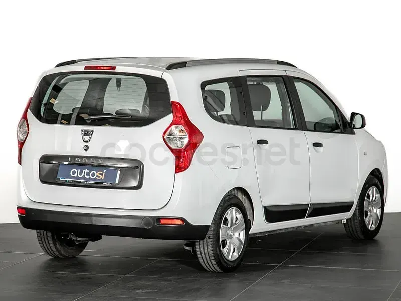 Usado Dacia Lodgy Comfort 95 CV (69 kW) 2021 Blanco Monovolumen