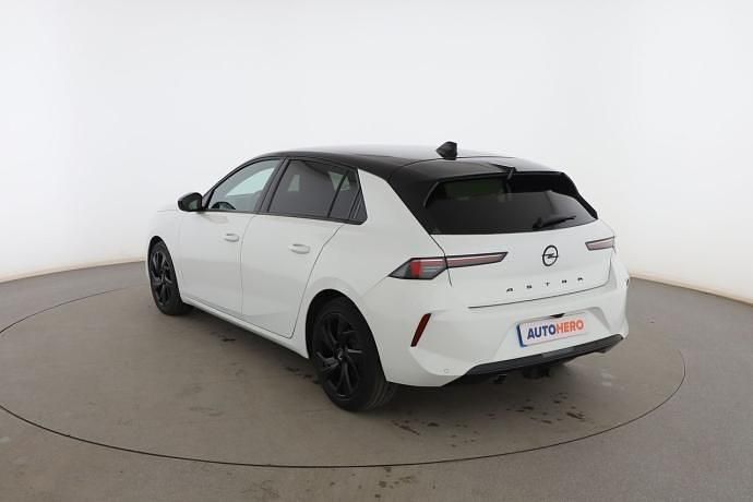 Usado Opel Astra GS Line 131 CV (96 kW) 2023