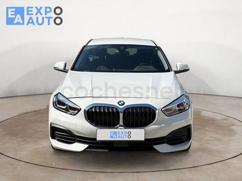 Usado BMW 118 Comfort Edition 136 CV (100 kW) 2023 Blanco Utilitario