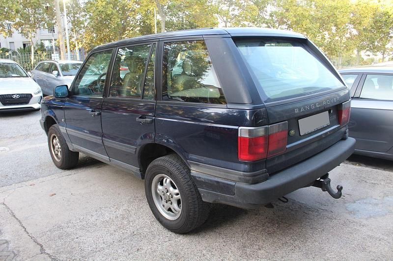 Usado Land Rover Range Rover 136 CV (100 kW) 2000 Azul SUV