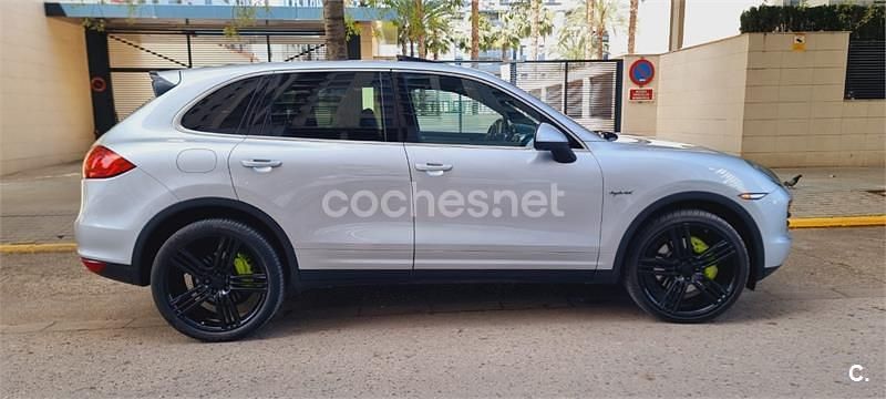 Gris / plata Usado 2011 Porsche Cayenne SUV | 21.700 € (Super precio) - Imagen 1/4