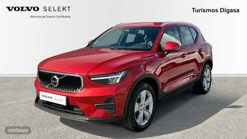 Rojo Usado 2024 Volvo XC40 Core SUV | 33.900 € (Precio justo) - Imagen 1/4