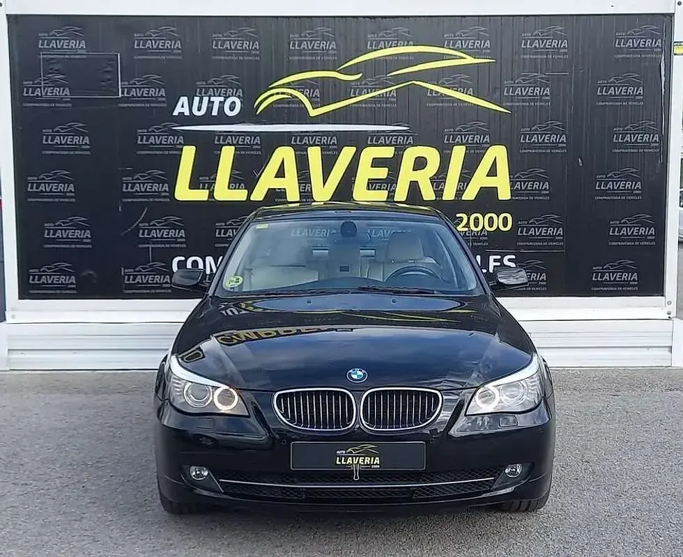 Usado BMW 330 231 CV (169 kW) 2007 Negro Familiar