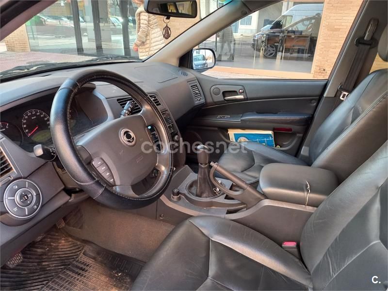 Usado Ssangyong (KGM) Kyron Limited 141 CV (103 kW) 2006 Azul SUV