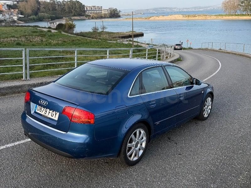 Usado Audi A4 S-Line 140 CV (102 kW) 2006 Azul Berlina