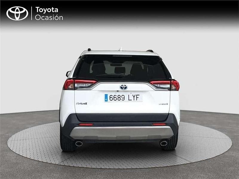 Usado Toyota RAV4 Hybrid Advance 218 CV (160 kW) 2022 SUV