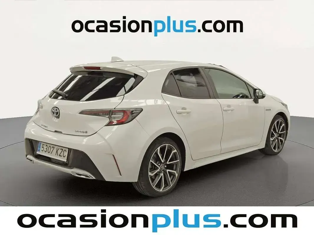 Usado Toyota Corolla 179 CV (131 kW) 2019 Blanco Utilitario