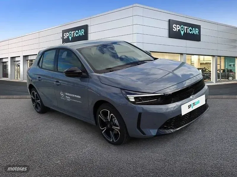 Usado Opel Corsa 110 CV (80 kW) 2026 Gris Utilitario