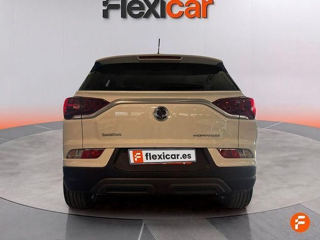 Usado Ssangyong (KGM) Korando 149 CV (109 kW) 2022 Blanco SUV