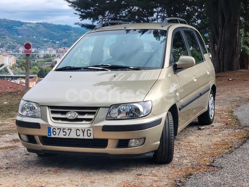 Marrón Usado 2004 Hyundai Matrix GLS Monovolumen | 2395 € - Imagen 1/4