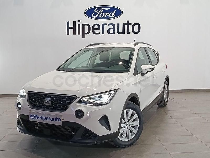 Usado Seat Arona Style 115 CV (84 kW) 2025 Blanco SUV