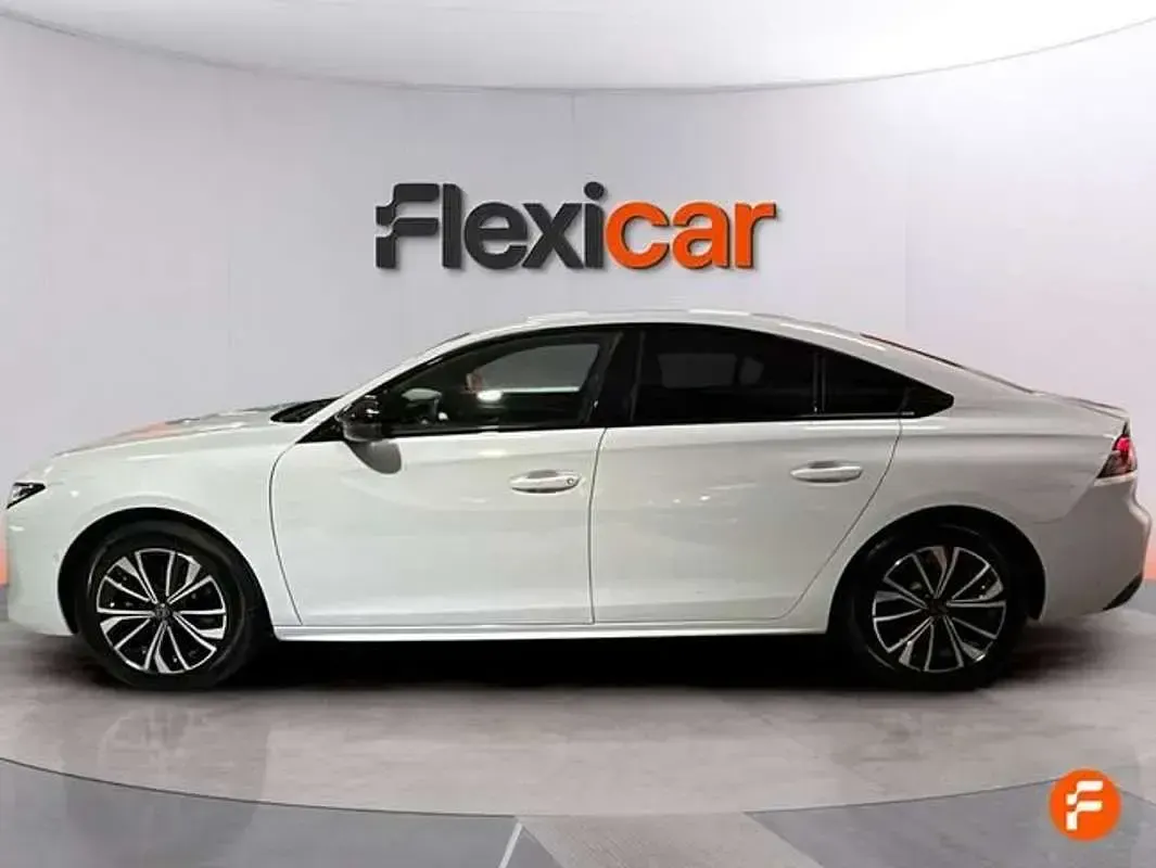 Usado Peugeot 508 Allure 131 CV (96 kW) 2024 Blanco Berlina