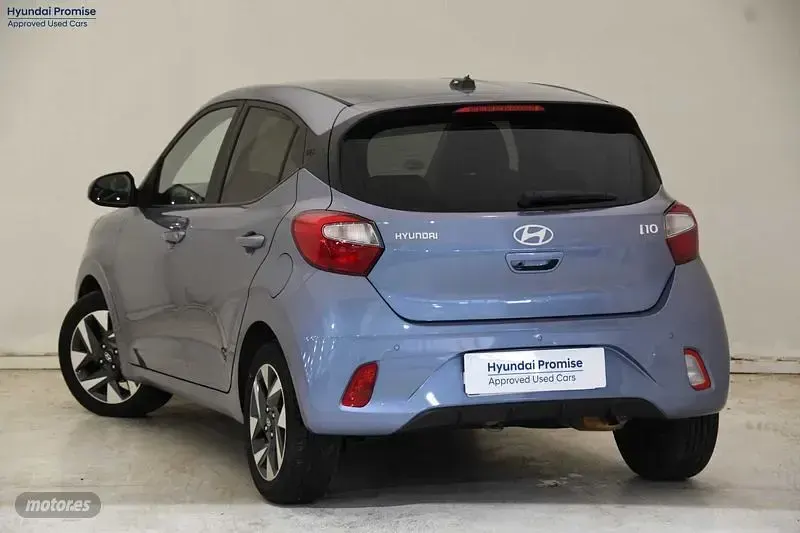 Usado Hyundai i10 63 CV (46 kW) 2025 Azul Utilitario