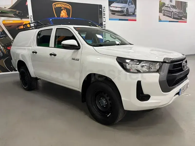 Usado Toyota HiLux 150 CV (110 kW) 2022 Blanco Pickup/Camioneta