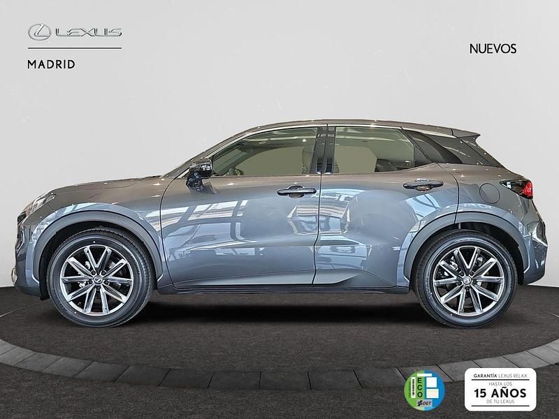 Nuevo Lexus LBX 136 CV (100 kW) 2026 Gris SUV