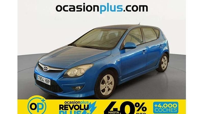 Usado Hyundai i30 Classic 109 CV (80 kW) 2011 Azul Utilitario