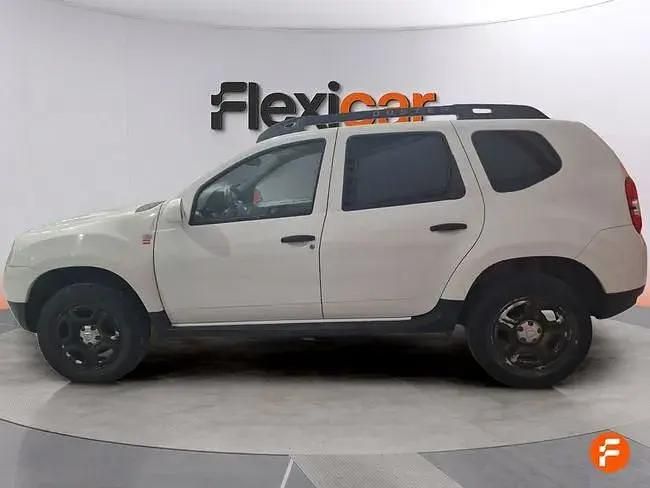 Usado Dacia Duster Ambiance 125 HP (91 kW) 2017 Branco SUV