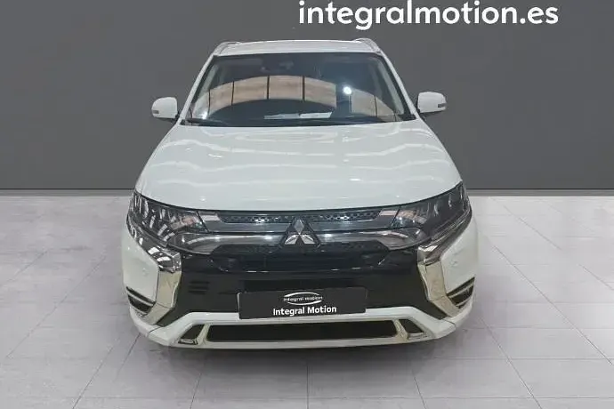 Usado Mitsubishi Outlander P-HEV 224 CV (164 kW) 2021 SUV