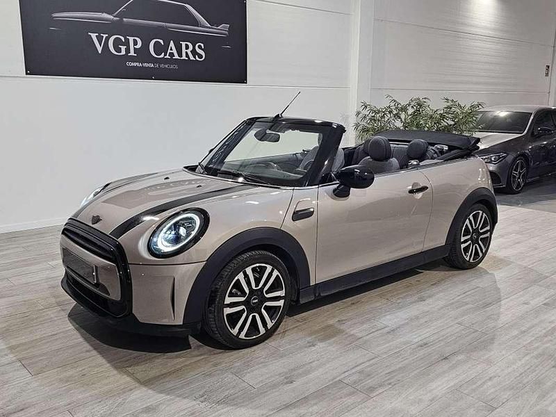 Usado Mini Cooper Cabriolet 136 CV (100 kW) 2022 Gris Descapotable