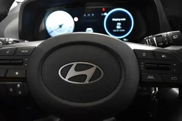 Usado Hyundai i20 100 CV (73 kW) 2024 Utilitario