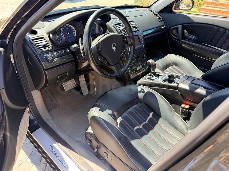 Usado Maserati Quattroporte GT 400 CV (294 kW) 2007 Negro Berlina