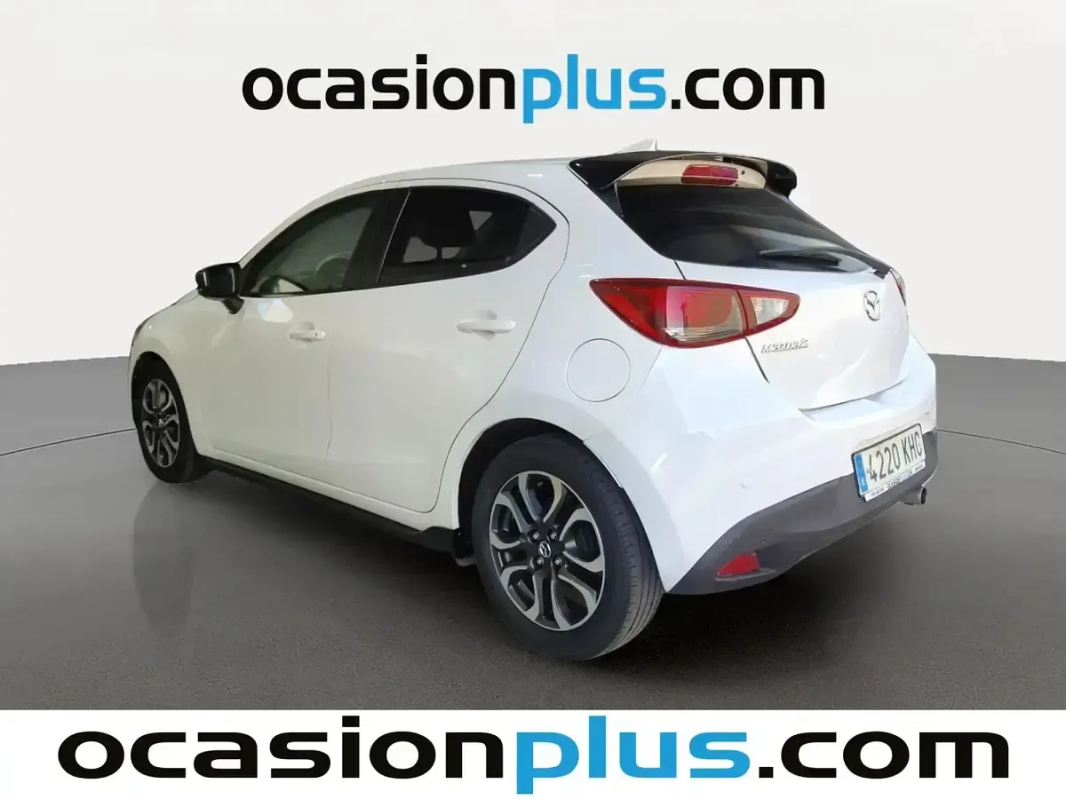 Usado Mazda 2 Edition 90 CV (66 kW) 2018 Blanco Berlina