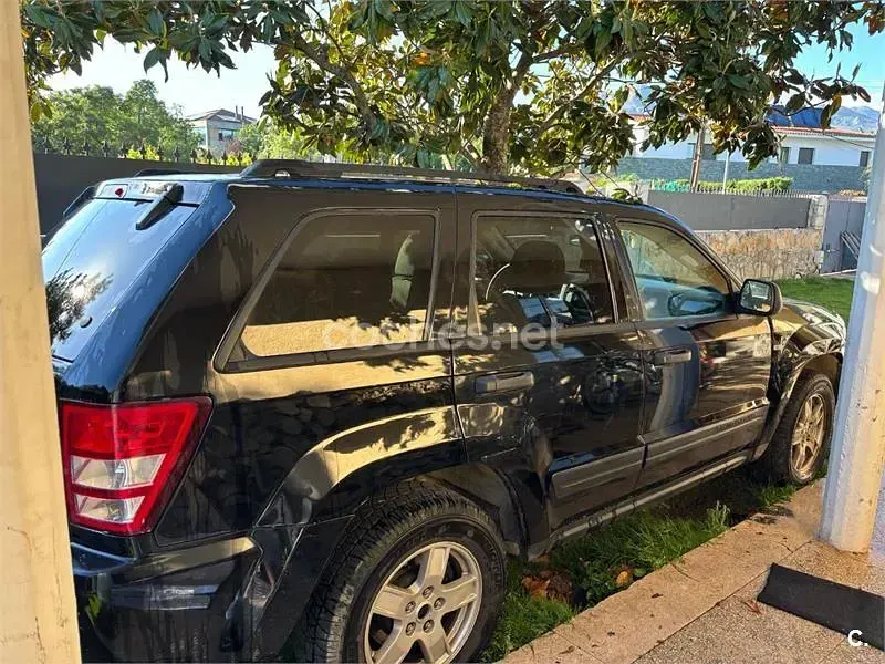 Usado Jeep Grand Cherokee Laredo 218 CV (160 kW) 2007 Negro SUV