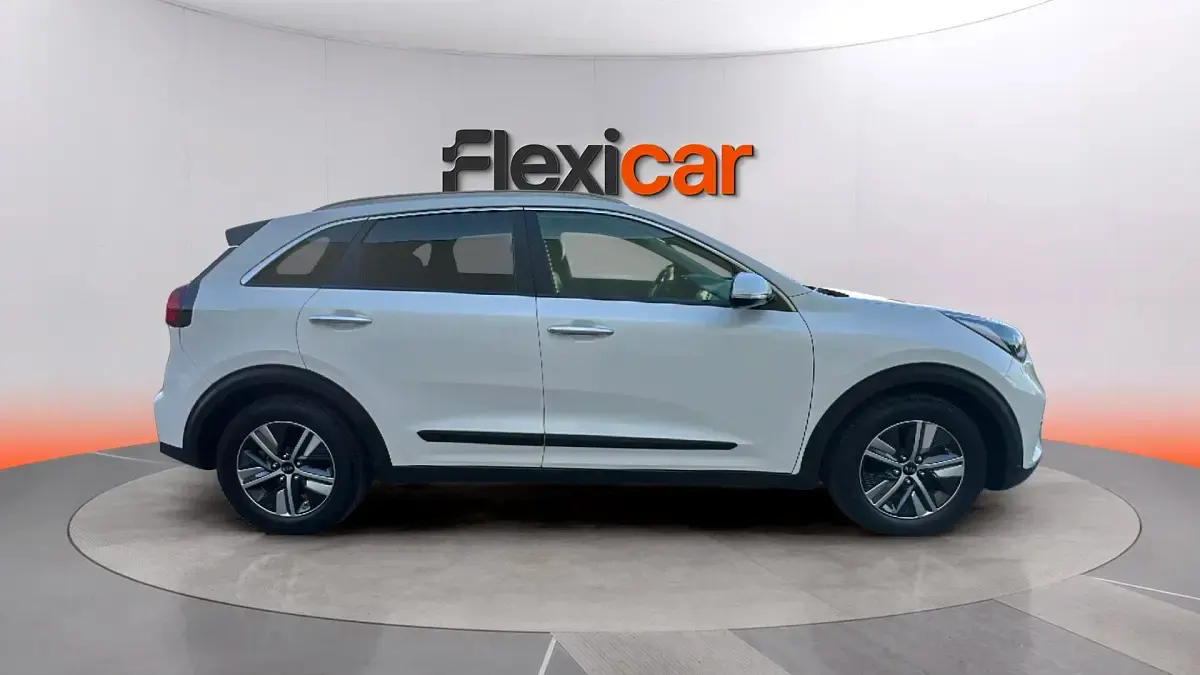 Usado Kia Niro 141 CV (103 kW) 2020 Blanco SUV