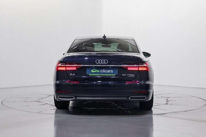 Usado Audi A6 Design 245 CV (180 kW) 2020 Azul Berlina