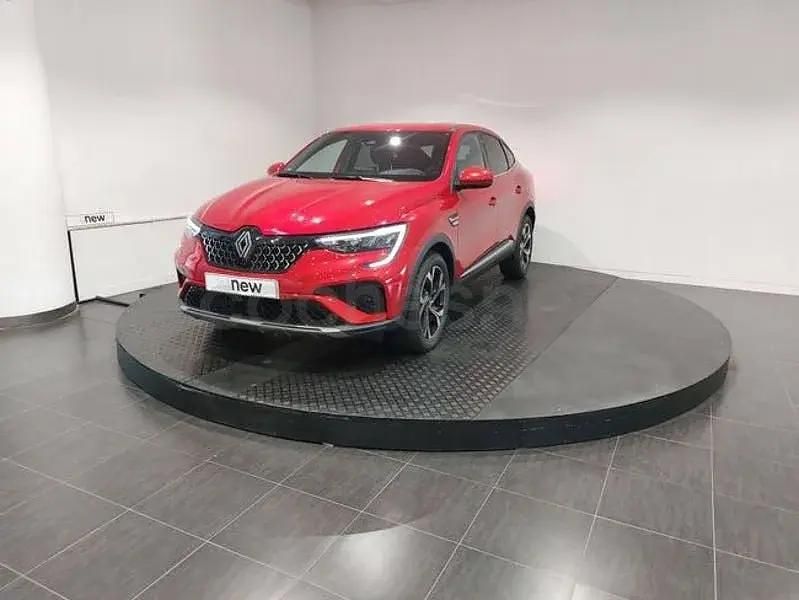 Nuevo Renault Arkana Techno 140 CV (102 kW) 2025 Rojo SUV