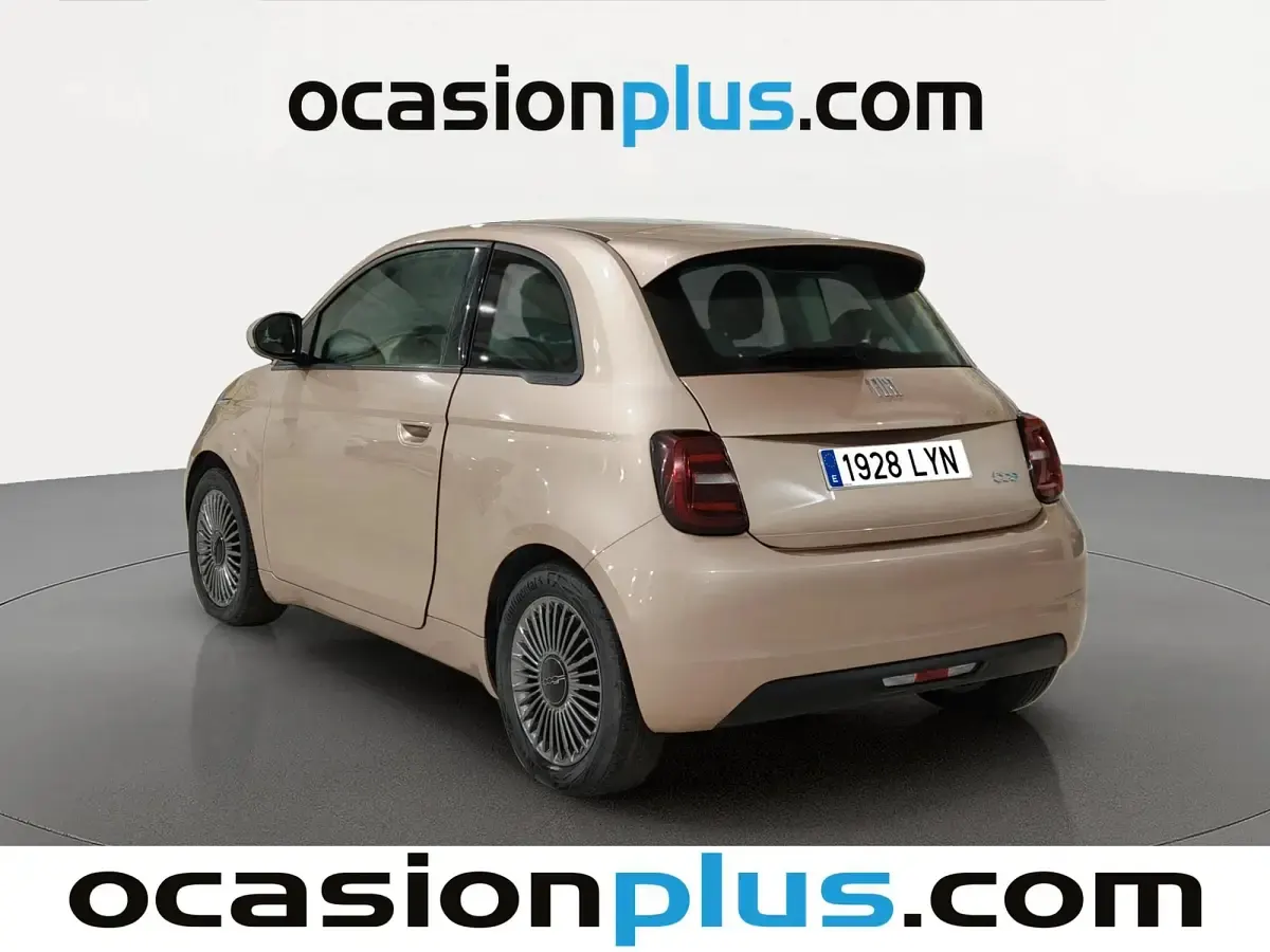 Usado Fiat 500e Icon 86 kW (118 CV) 2022 Rosa Utilitario