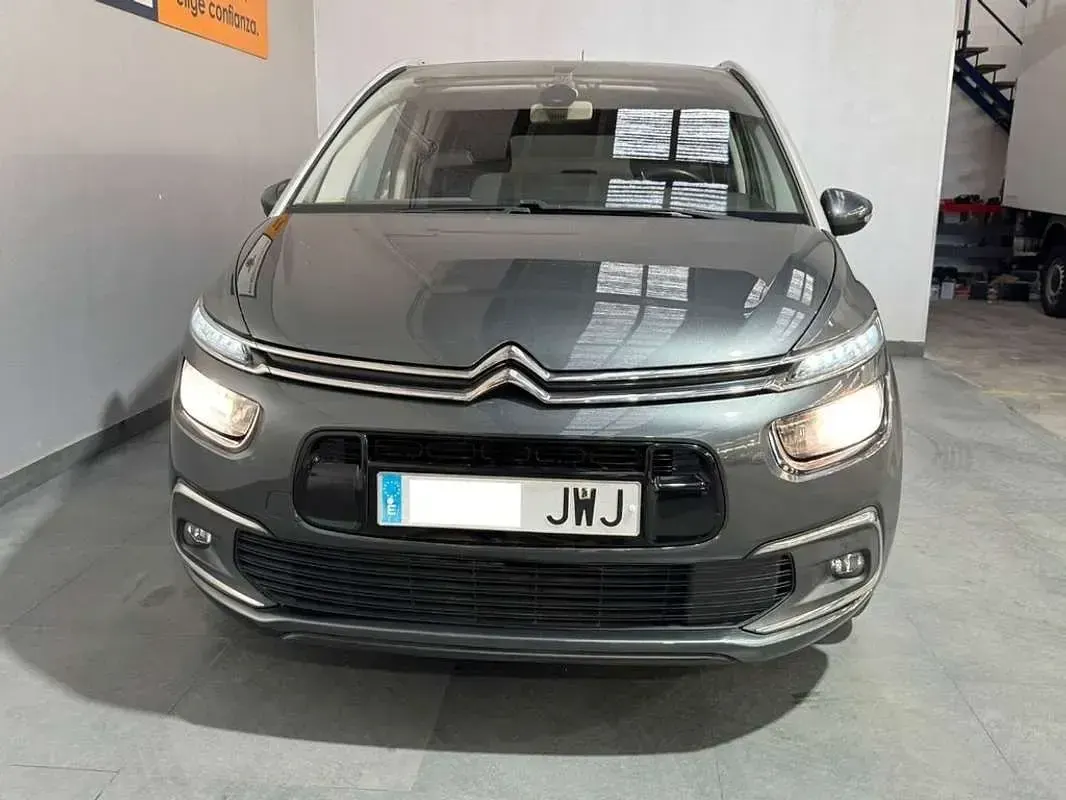 Usado Citroën C4 Shine 120 CV (88 kW) 2017 Gris Monovolumen