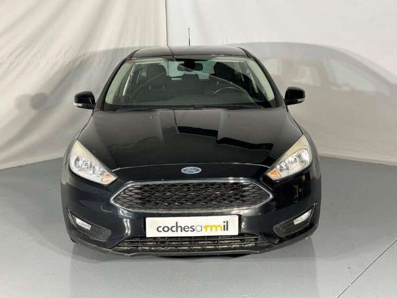 Usado Ford Focus Trend+ 125 CV (91 kW) 2016 Negro Familiar