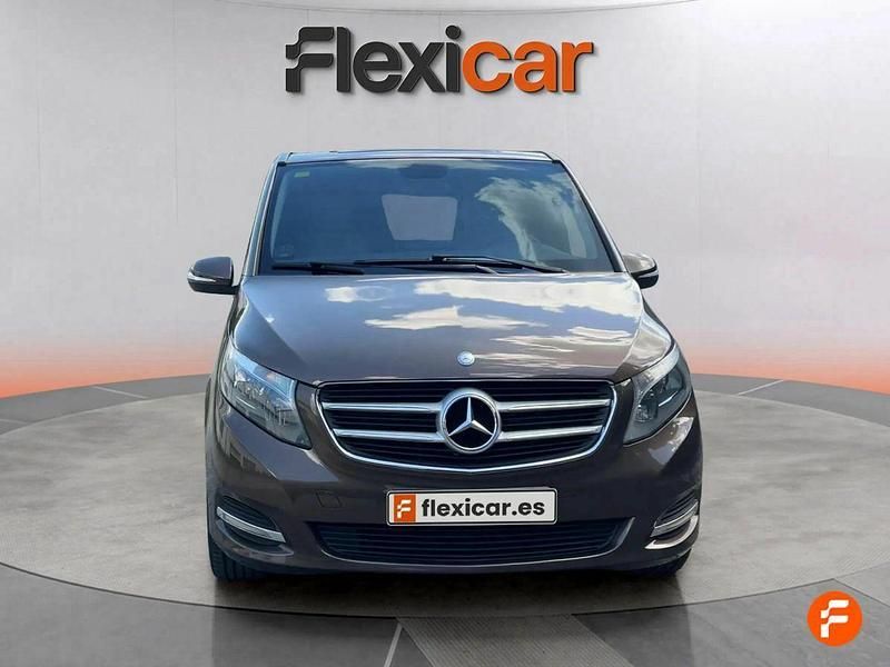 Usado Mercedes V220 Avantgarde 163 CV (119 kW) 2015 Marrón Monovolumen