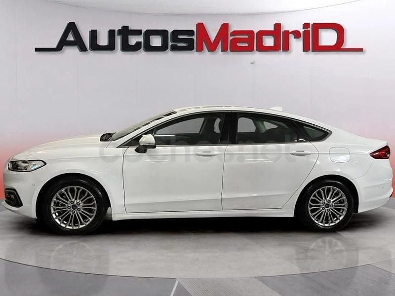 Usado Ford Mondeo Titanium 187 CV (137 kW) 2021 Blanco Berlina