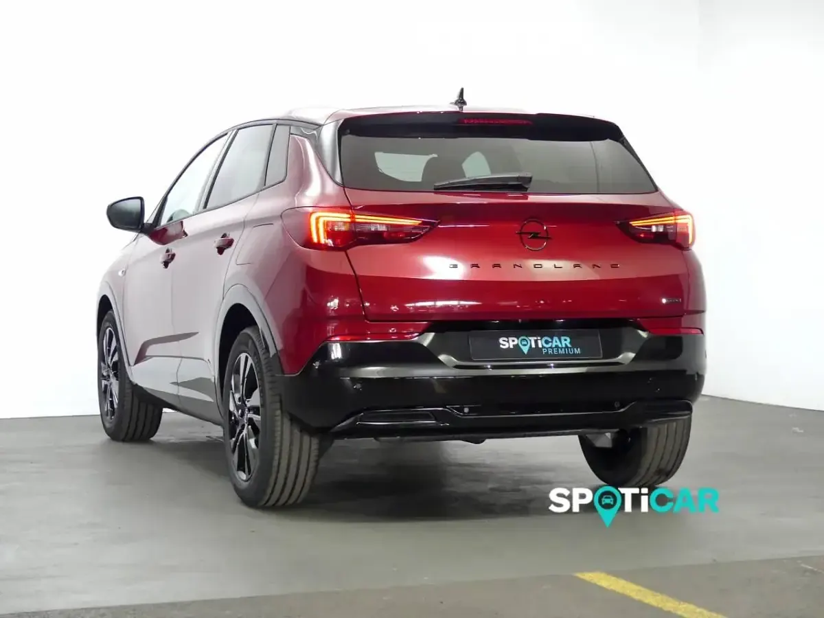 Usado Opel Grandland X 224 CV (164 kW) 2023 Rojo SUV