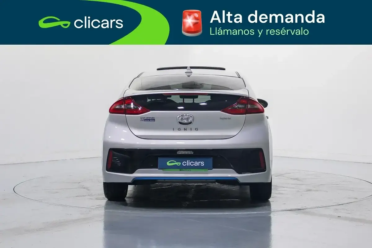 Usado Hyundai Ioniq Style 105 CV (77 kW) 2020 Gris Utilitario