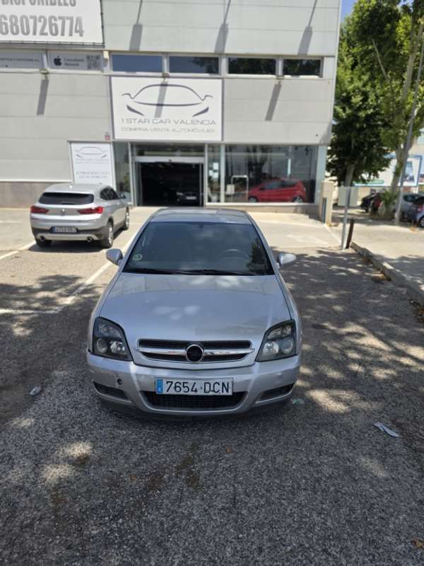 Gris Usado 2004 Opel Vectra Comfort Berlina | 2999 € (Precio justo) - Imagen 1/4