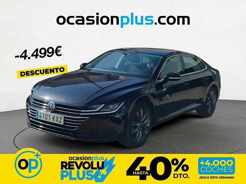 Usado VW Arteon 150 HP (110 kW) 2019 Preto Sedan